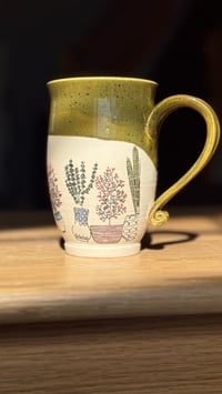 Image 5 of Planter Mug 04