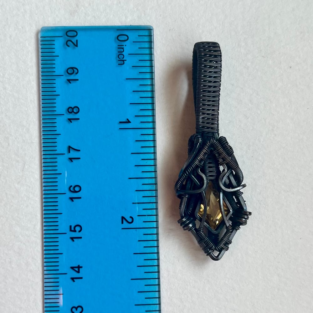 Image of Solar Core – Faceted Citrine Pendant