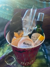 Image 3 of Boo basket 