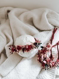 Image 1 of Festive red roses wreath halo