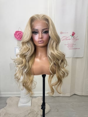 Image of Lizzy luxury free part (ready to ship)