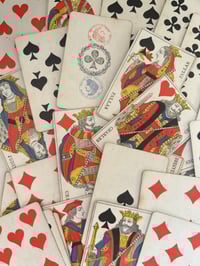 Image 4 of Joli jeu de 32 cartes du XIXème siècle, deux tampons fiscaux de 1890, filigrané, dos corail