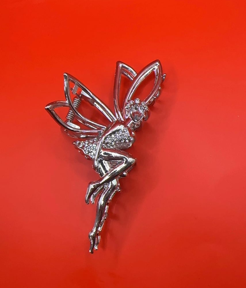 Image of Stylish Claw Clips