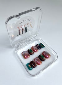 Image 5 of Malika Jewel Toned Archive