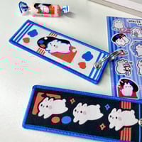 Image 3 of White Bunny Jet Tag