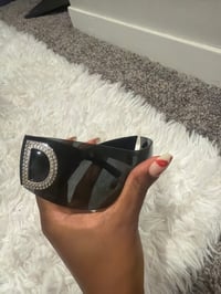 DG black glasses