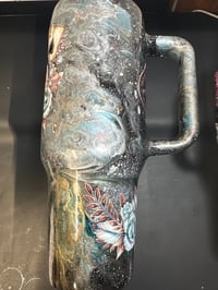 Image 2 of 40oz marble with rose and heart