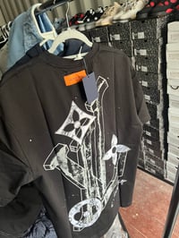 Image 2 of LV T SHIRTS 