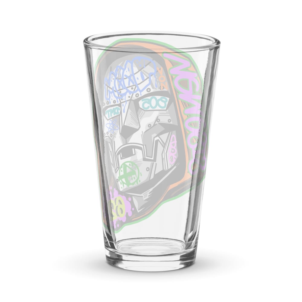 Nemesis variant Shaker pint glass