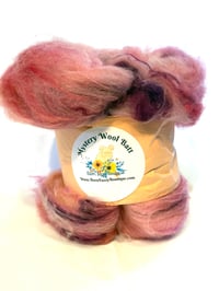 Mystery Wool Batt 3.98 oz 👚