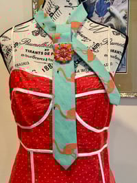 Image 3 of Flamingo Fling