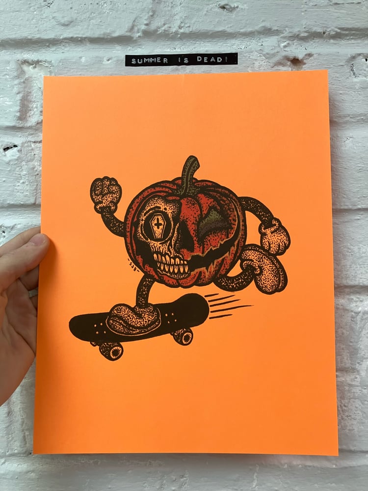 Image of PUMPKIN HEAD PRINTS 