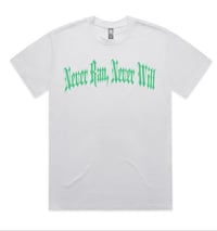 Image 2 of Heavyweight 