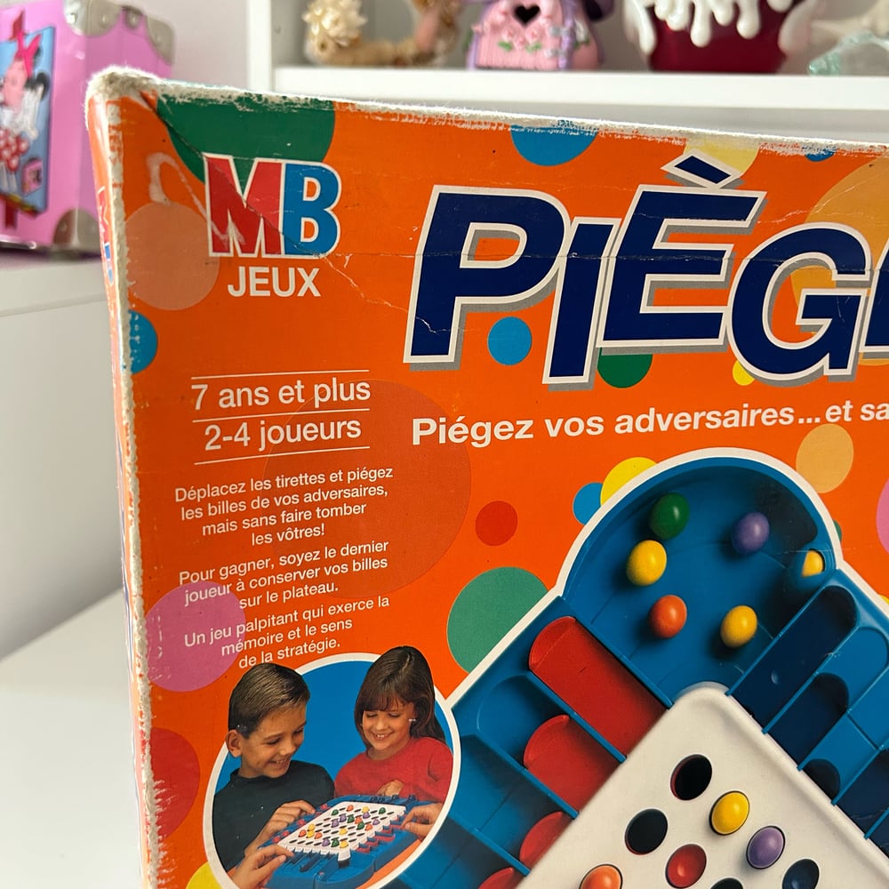 Image of JEU MB PIEGES