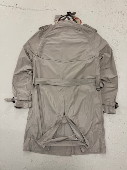 Image of Burberry Double Breasted Nylon Trench, Size Medium