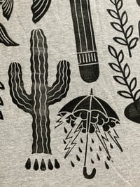 Image 6 of 'Scatterbrained' - Custom Blockprinted Tee