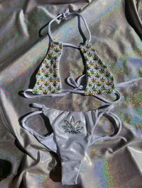 Image 4 of Rainbow 420 Strappy Side Thong Bottom Medium with Rainbow Leaf