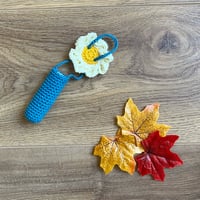 Image 2 of Crochet flower lip balm holder