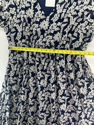 Image of Bloomchic Floral Dress With Pockets - Size 18-20 - Flaw - Free Shipping