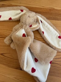 Image 3 of DOUDOU ET SON LANGE DOUBLÉ BABY LOVE