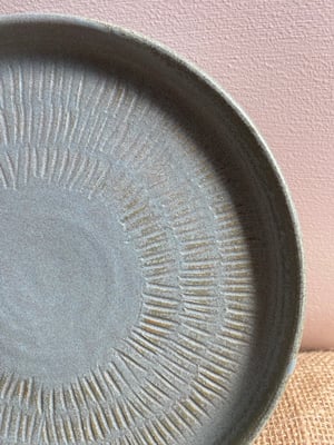 Image of small plate grey