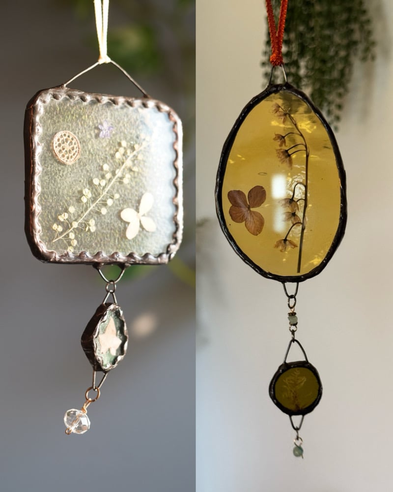 pressed flower drops
