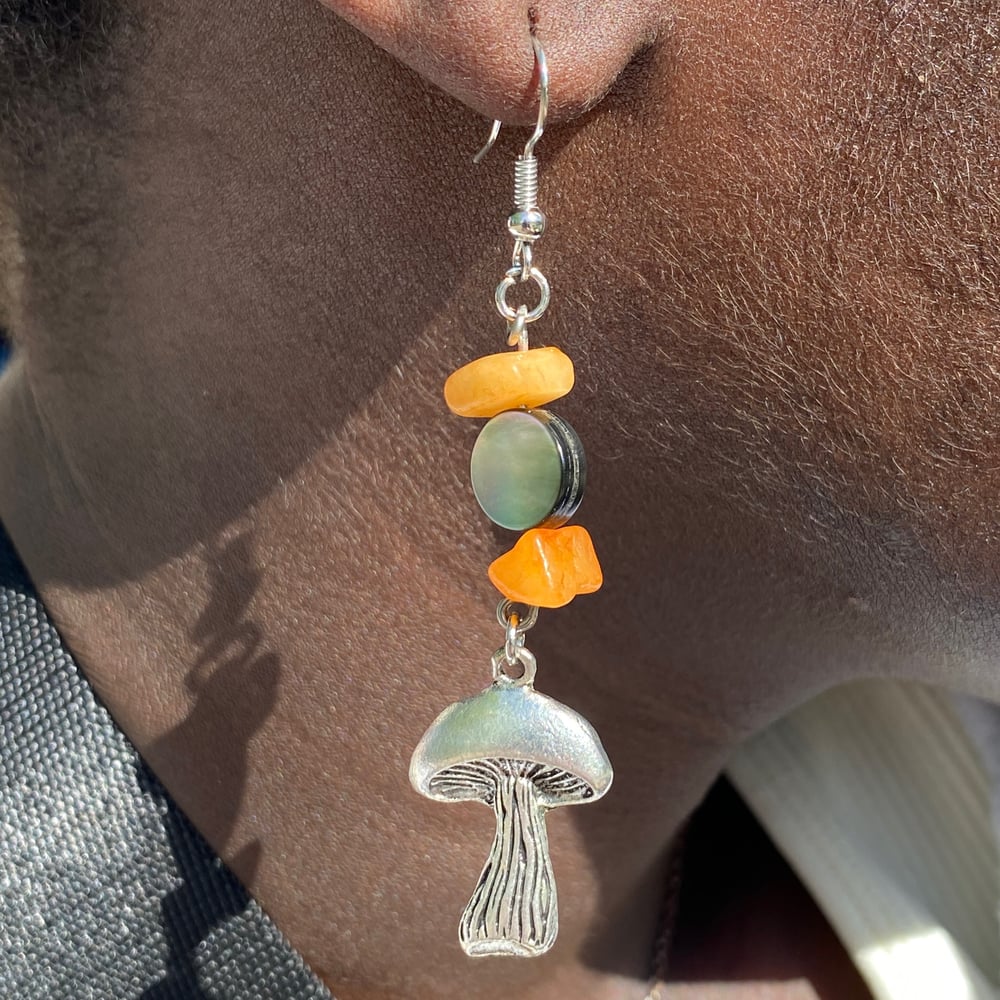 Image of sunny shroom earrings
