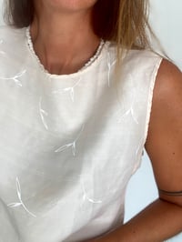 Image 5 of Top en soie "brindilles"