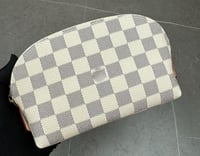 Image 2 of Small travel bags 