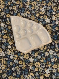 Image 1 of Small travel ceramic pallet