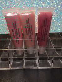 Image 3 of Extreme mood changing lip stain dark pink