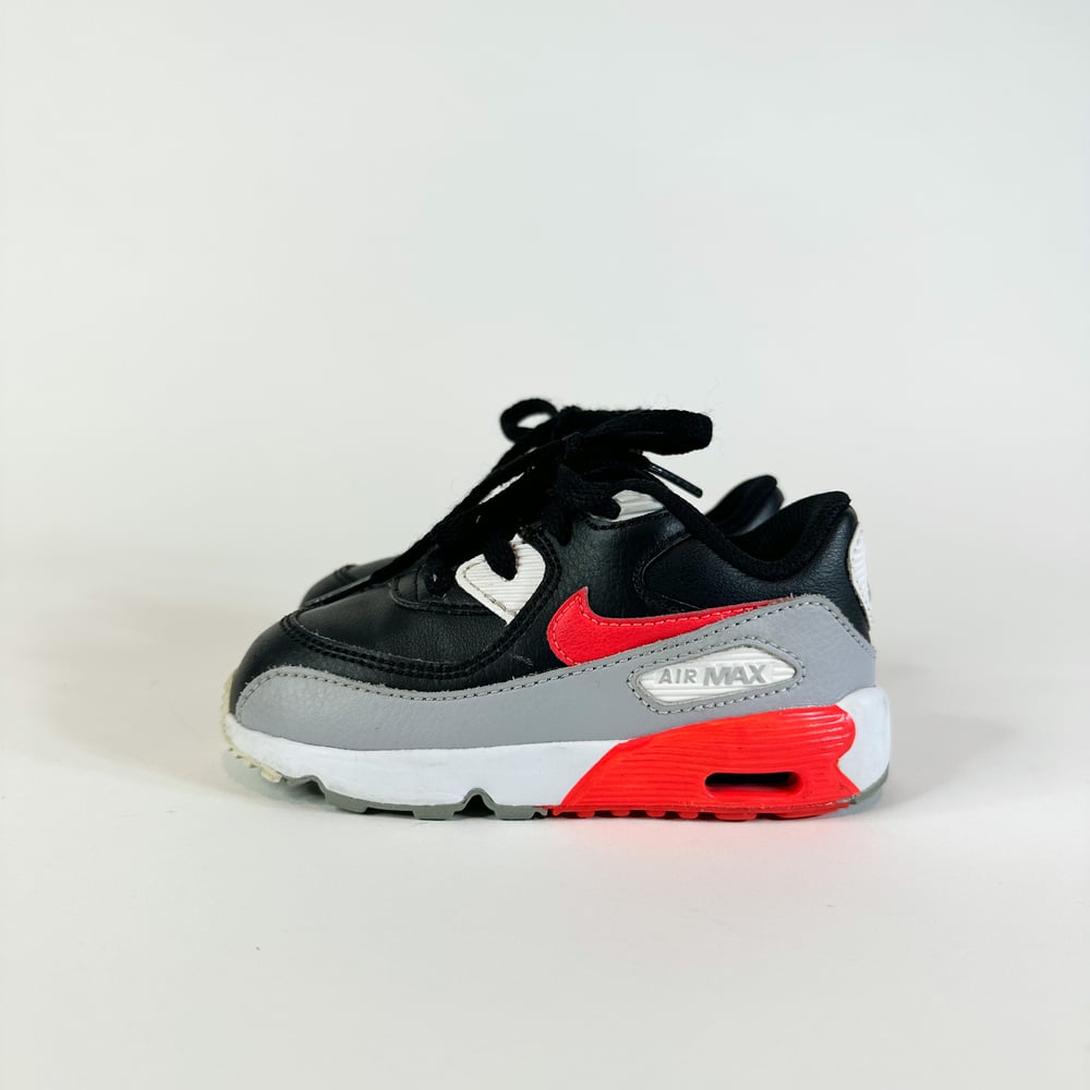 Image of NIKE AIR MAX - SIZE 7K