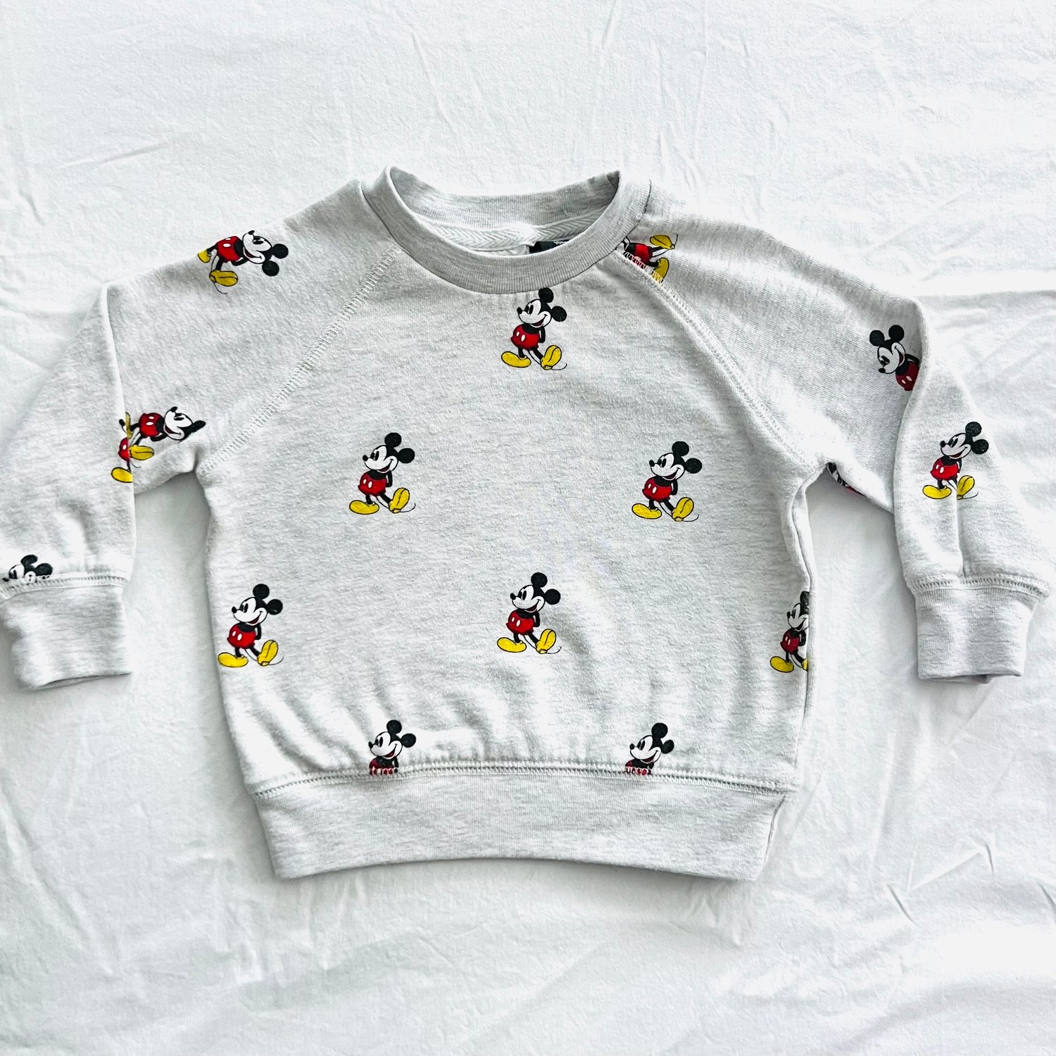 Image of VINTAGE MICKEY SWEATSHIRT size 18M