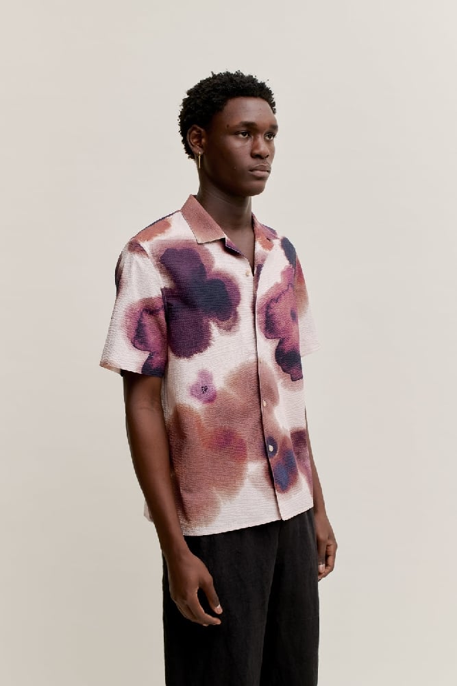 Image of A KIND OF GUISE GIOIA SHIRT PAINTED PLUMERIA