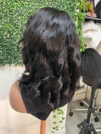 Image 2 of Lace frontal wig
