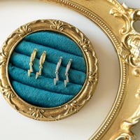 Image 3 of SIGNET HUGGIES