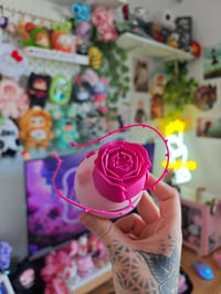 Image 2 of Pokeball Bulbasur Rose