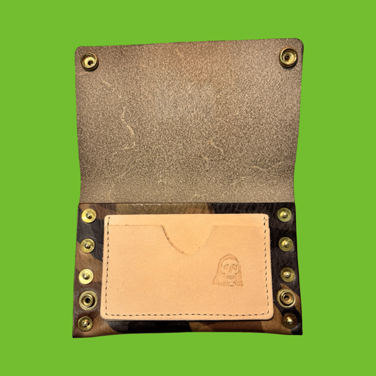 CAMO RIVET WALLET Image 2