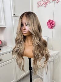 Image 19 of Lauren luxury free part 