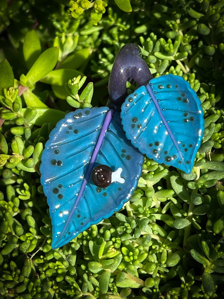 Image of Blue Double Leaf & Snail Pendant