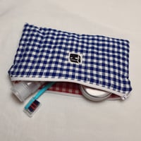 Image 2 of quilted UNI-BAG BLUE