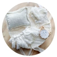 Image 1 of Newborn set - Lisa