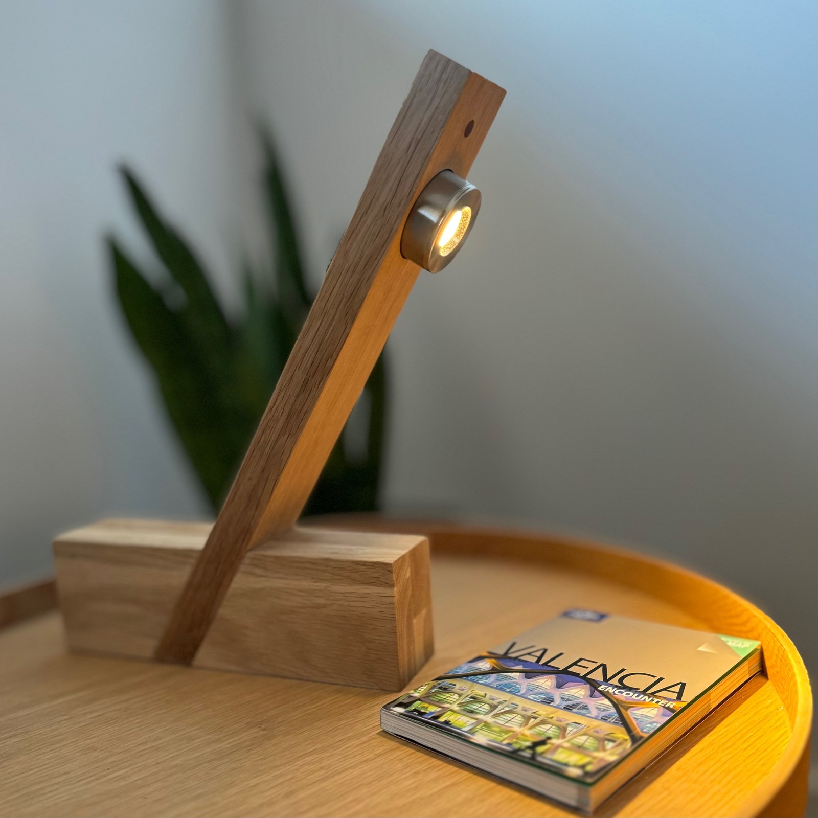 Oak best sale table lamp