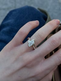 Image 4 of Ring “wavy marquis”