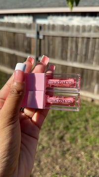 Image 9 of Lip oils 