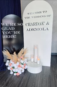 Image 1 of Looking for a beautiful way to welcome your guests? 