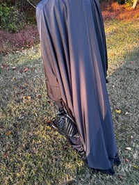 Image 5 of Bayyinah Shoulder Abaya 