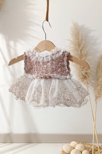 Image 2 of Photo prop - Newborn girls photography set Anabelle - off white - latte