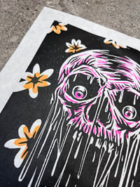 Image 2 of Gooey Stretched Skull