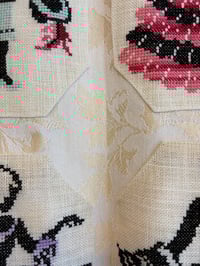 Image 16 of Love is in the air (s/m)